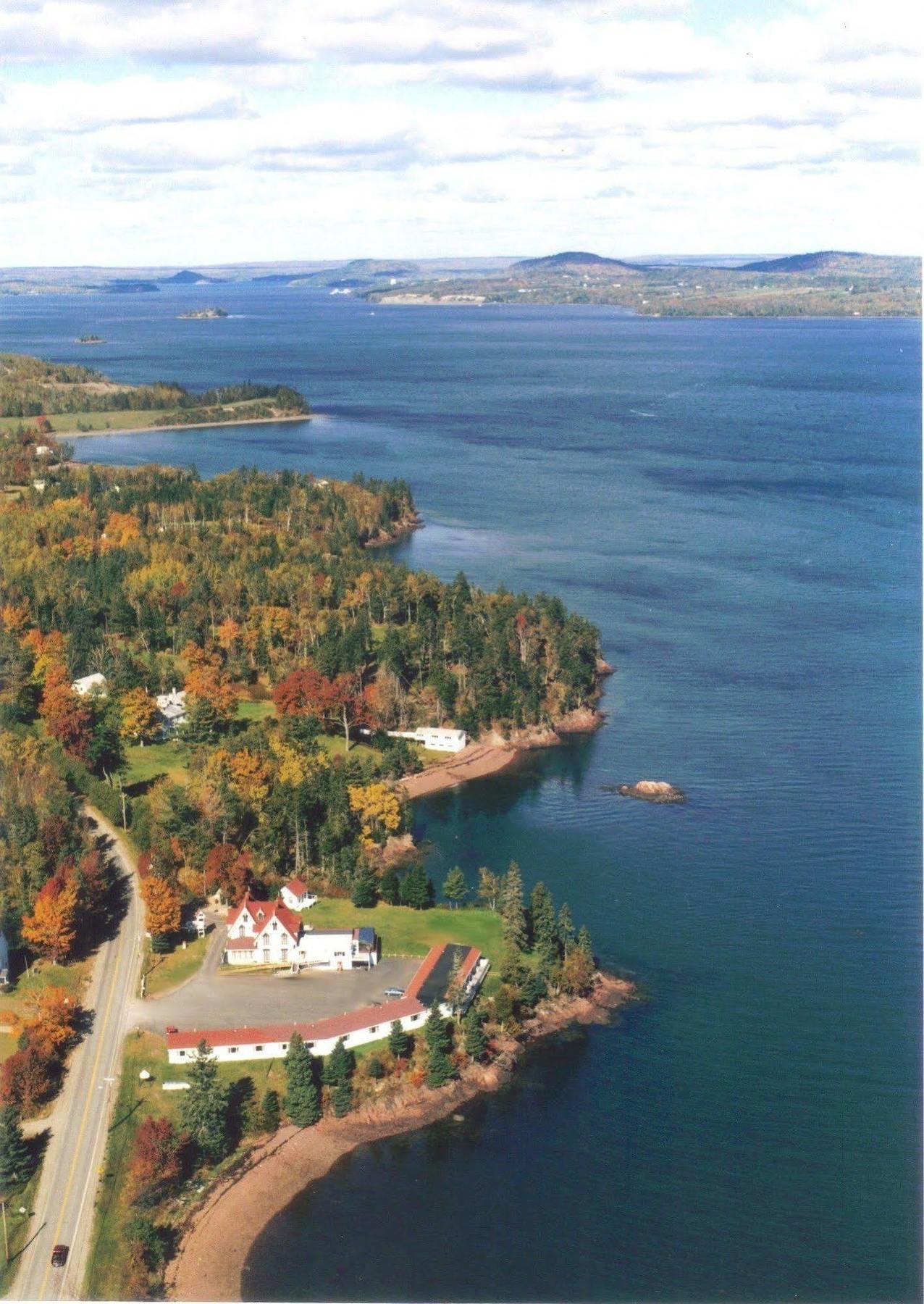 Redclyffe Shore Motor Inn Robbinston Esterno foto